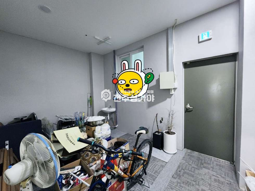 전북 전주완산구 효자동3가 사거리 대로변 홍보성 좋은 곳 월세 매물번호 10801 사진 5
