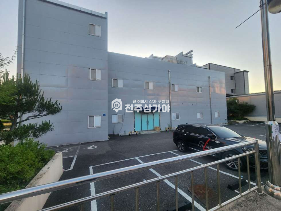 전북 전주완산구 중화산동2가 3층 건물 전체 임대 월세 매물번호 11078 사진 1