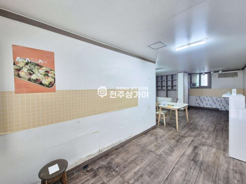 전북 전주완산구 중화산동2가 배달 했던 상가 월세 너무 좋아요 월세 매물번호 11160 사진 1