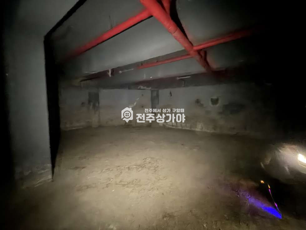 전북 전주덕진구 덕진동1가 전북대 인근 업종자유 지하상가 월세 매물번호 11263 사진 1