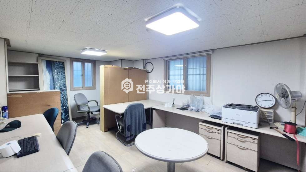 전북 전주완산구 중화산동2가 저렴한 사무실 자리 월세 매물번호 10267 사진 2