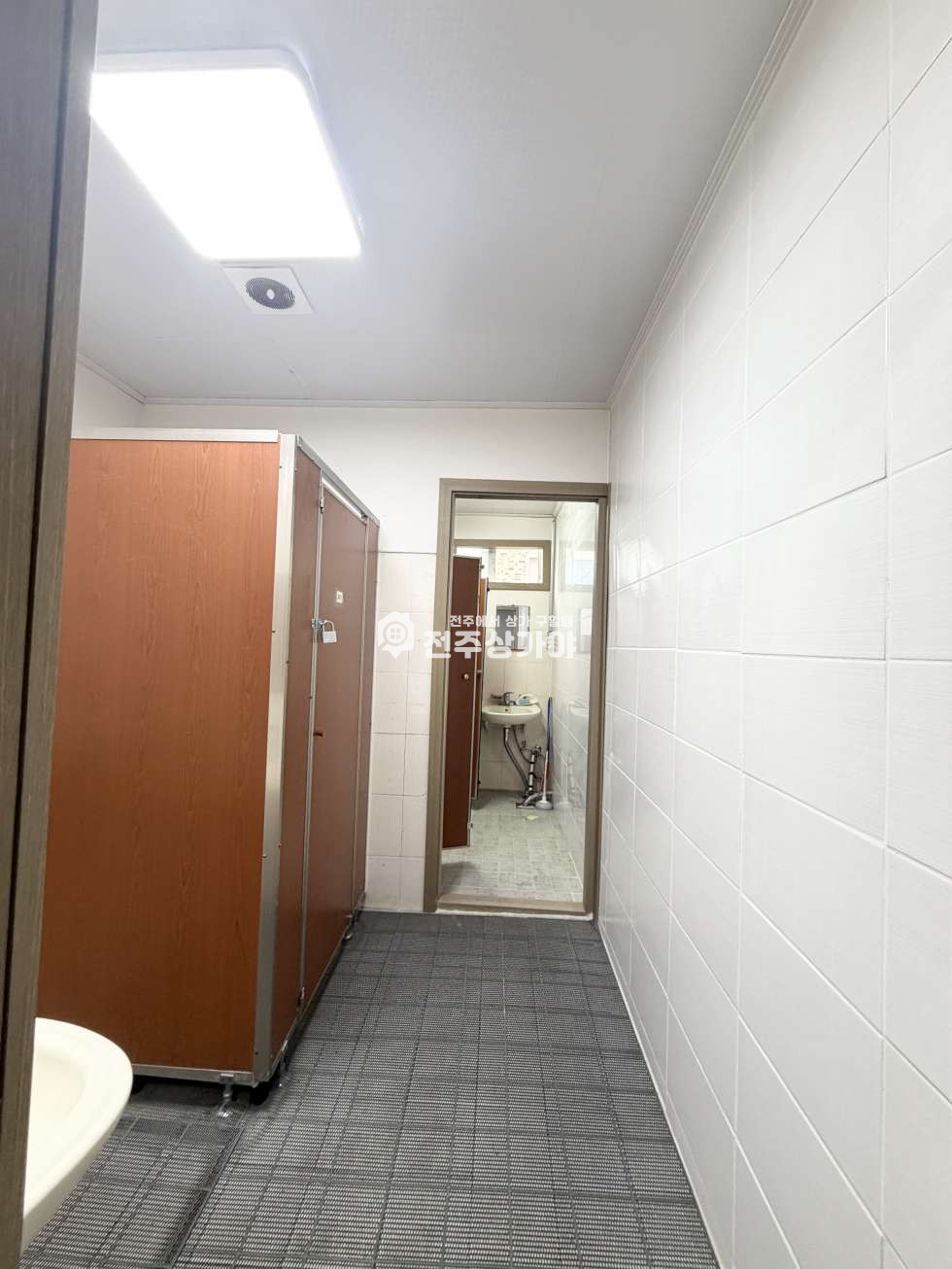 전북 전주완산구 중화산동2가 한들초등학교 인근 약40평 2층 상가임대 월세 매물번호 11356 사진 5
