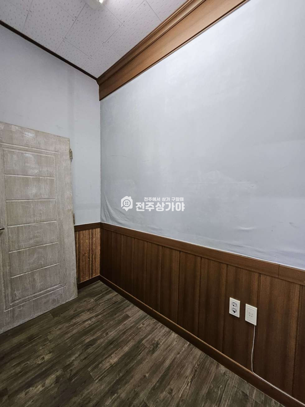 전북 전주완산구 효자동1가 효자동 홈플러스 맞은편 대로변 6층 약16평 상가임대 월세 매물번호 11466 사진 8