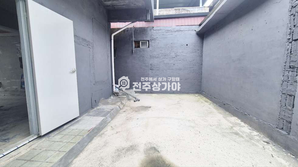 전북 전주덕진구 인후동2가 금평초등학교 인근 약10평 1층 상가 임대 월세 매물번호 11520 사진 5