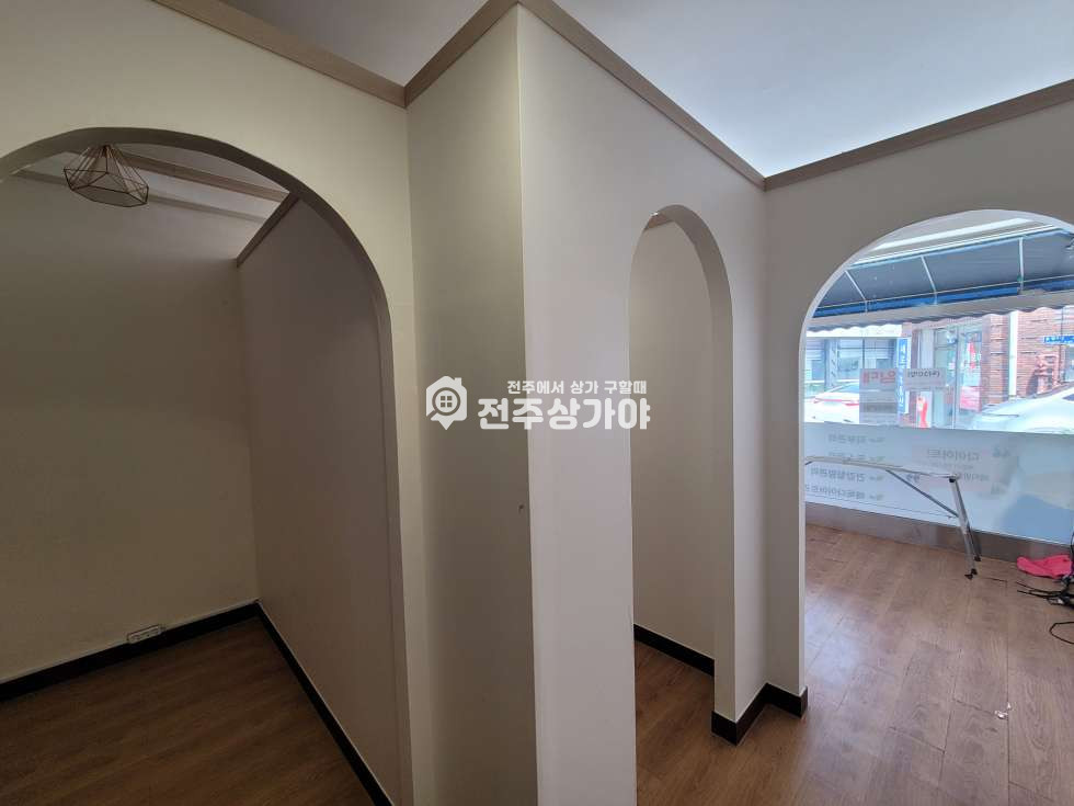 전북 전주완산구 삼천동1가 풍남중학교 인근 약28평 1층 상가임대 월세 매물번호 11612 사진 5