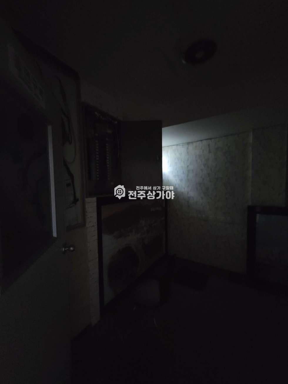 전북 전주완산구 효자동1가 서부거성아파트 인근 약80평 1층 상가임대 월세 매물번호 11623 사진 3