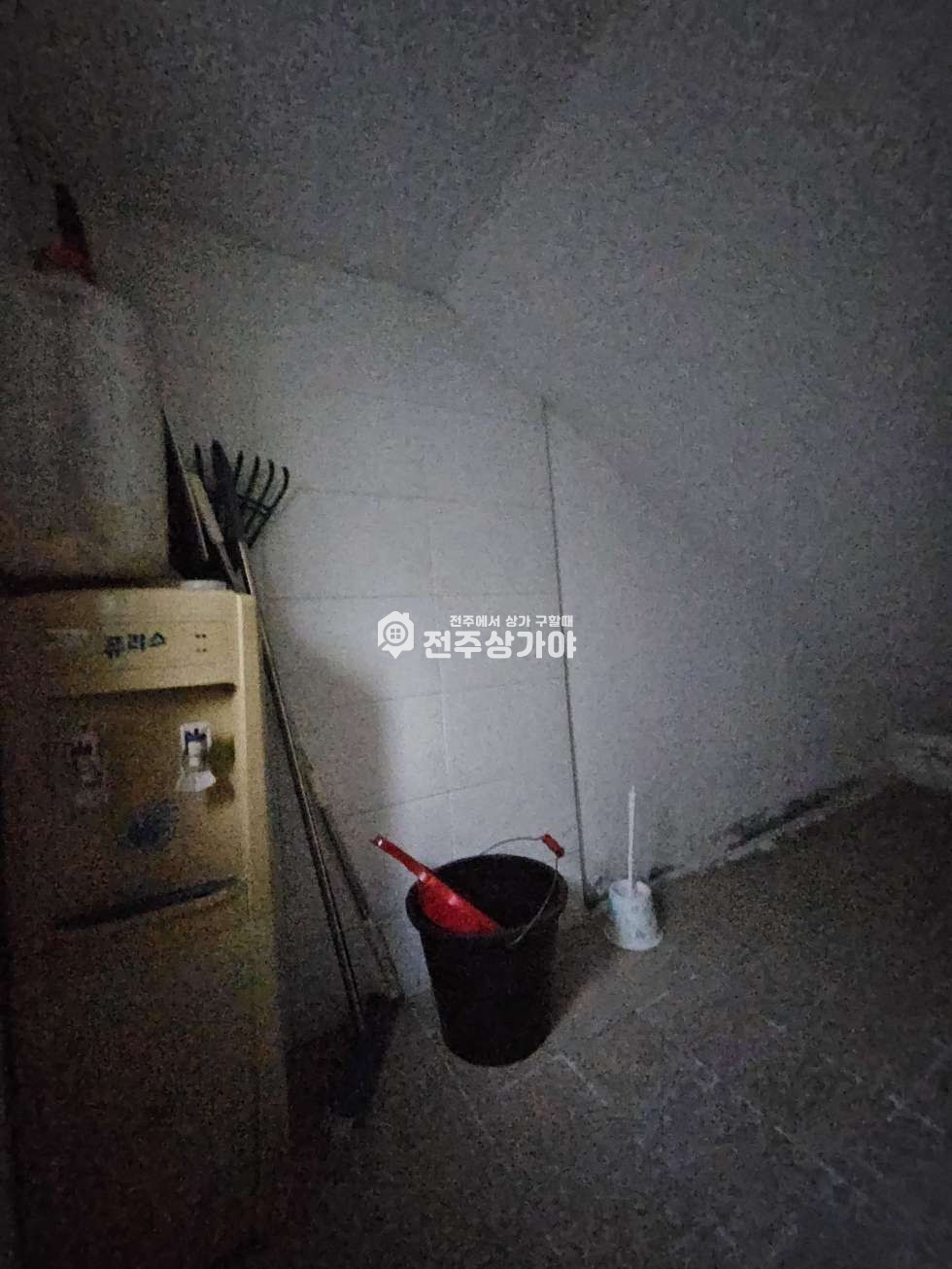 전북 전주완산구 효자동3가 전주홍산초등학교 인근 약 10평 상가임대 월세 매물번호 11640 사진 7