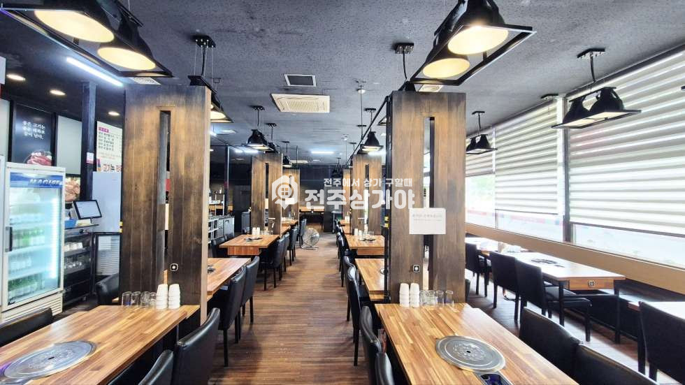 전북 익산시 부송동 부송제일아파트 인근 대로변 약100평 1층상가 양도양수 월세 매물번호 11675 사진 9