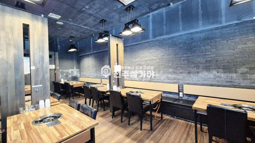 전북 익산시 부송동 부송제일아파트 인근 대로변 약100평 1층상가 양도양수 월세 매물번호 11675 사진 10