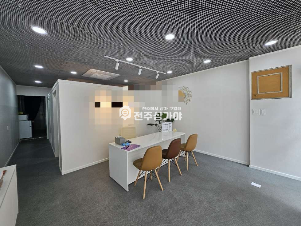 전북 전주덕진구 인후동1가 전주인후초등학교 인근 약15평 무권리 1층 피부샵 양도양수 월세 매물번호 11716 사진 2