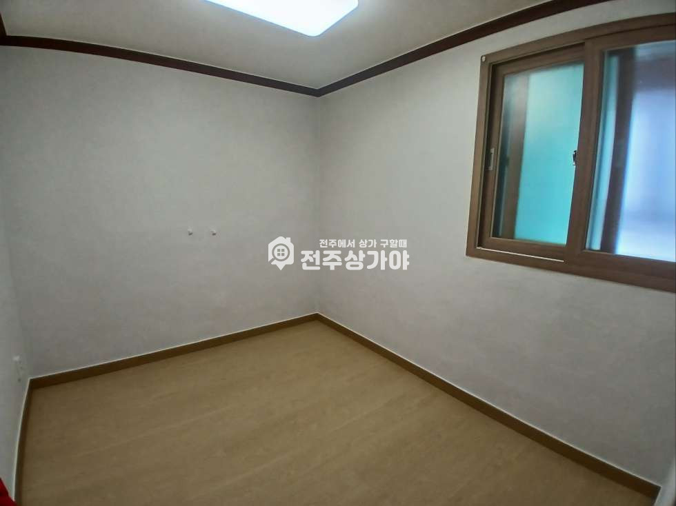 전북 전주덕진구 덕진동1가 덕진초등학교 인근 리모델링 쓰리룸 월세 매물번호 11740 사진 5