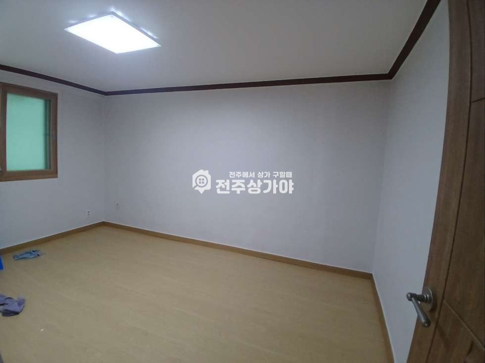 전북 전주덕진구 덕진동1가 덕진초등학교 인근 리모델링 쓰리룸 월세 매물번호 11740 사진 6