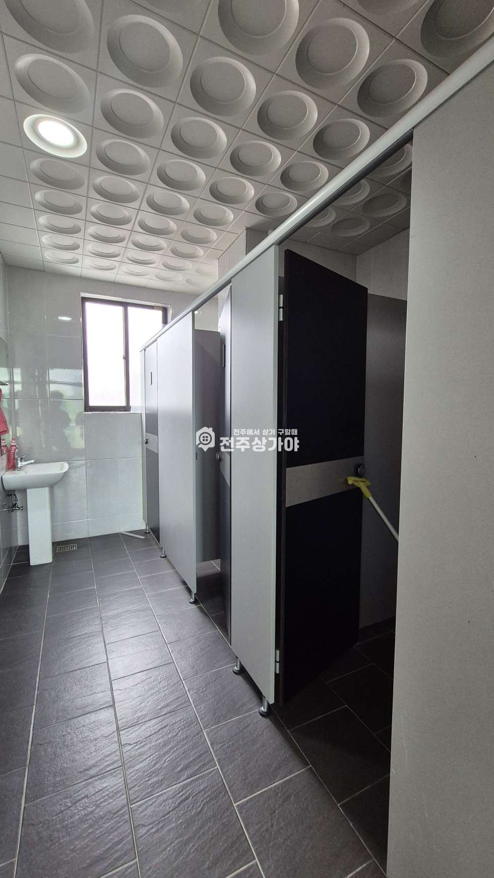 전북 전주완산구 서신동 서신중학교 인근 대로변 약68평 4층 상가 임대 월세 매물번호 11782 사진 5