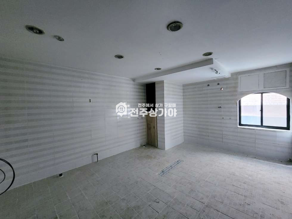전북 전주덕진구 우아동2가 2층3층 전체 사용 월세 매물번호 10041 사진 19