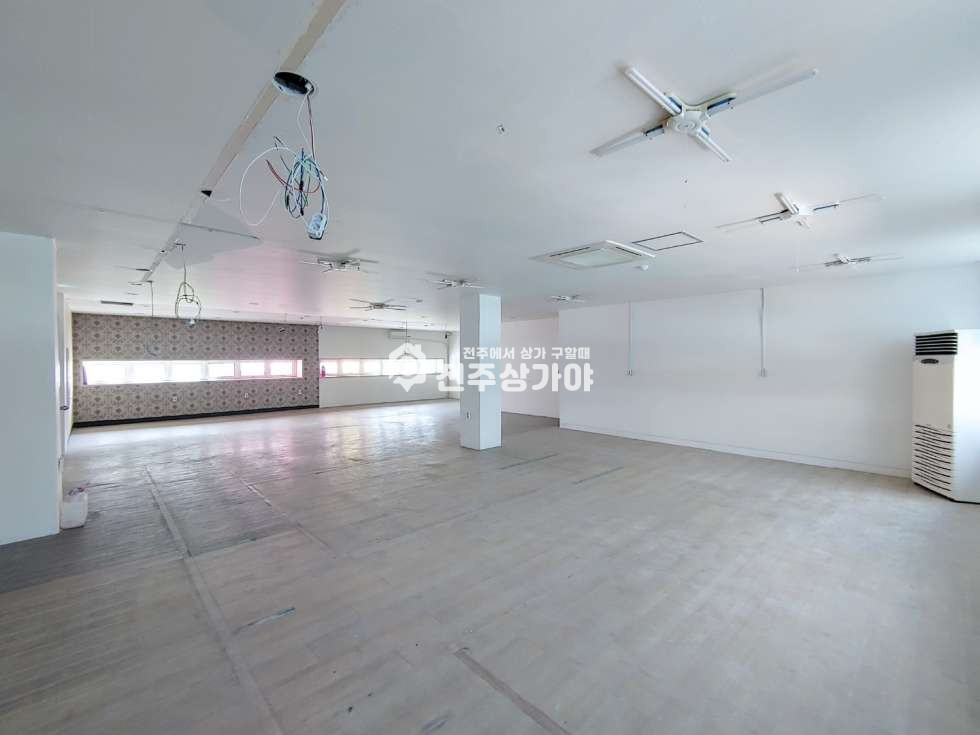 전북 전주덕진구 인후동1가 넯고위치좋은자리매물 월세 매물번호 10078 사진 1
