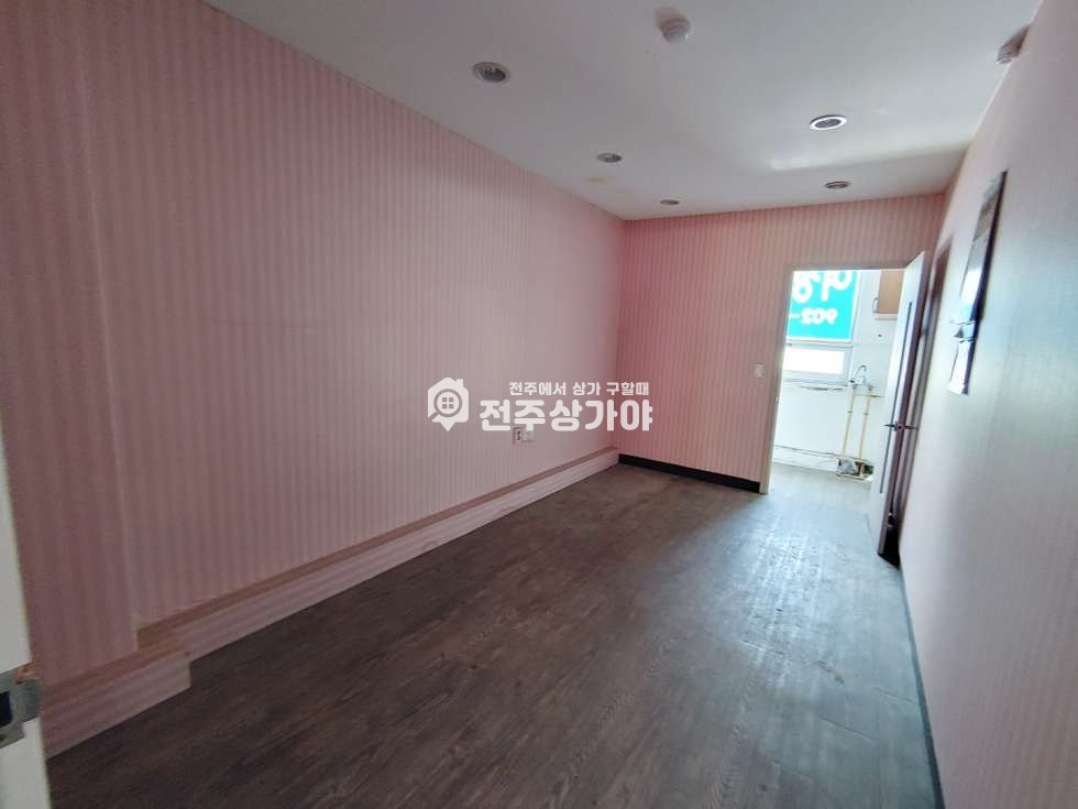 전북 전주덕진구 인후동1가 넯고위치좋은자리매물 월세 매물번호 10078 사진 6