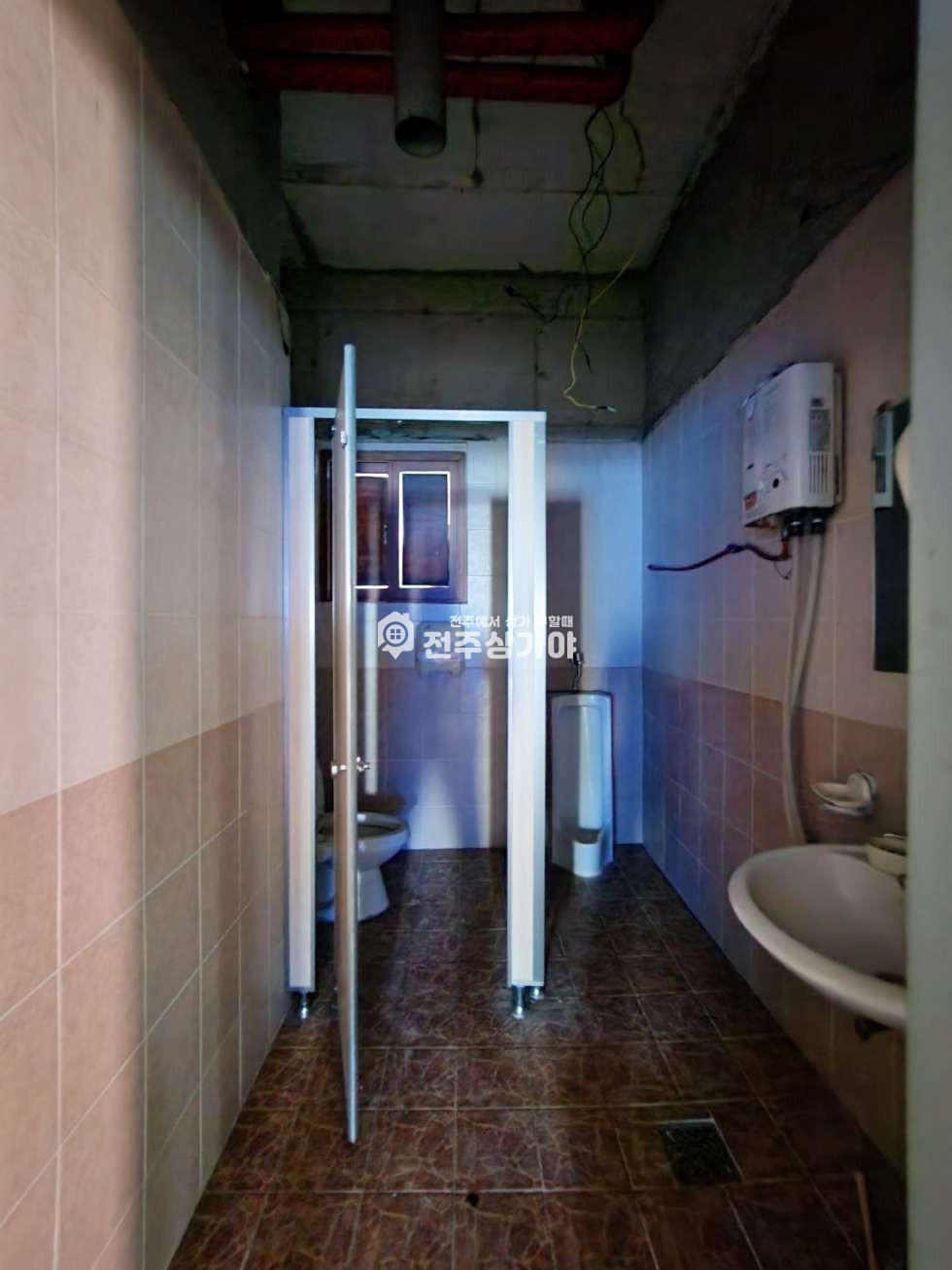 전북 전주완산구 평화동1가 평화동에위치한2층넓은상가자리보러오세요 월세 매물번호 10160 사진 6