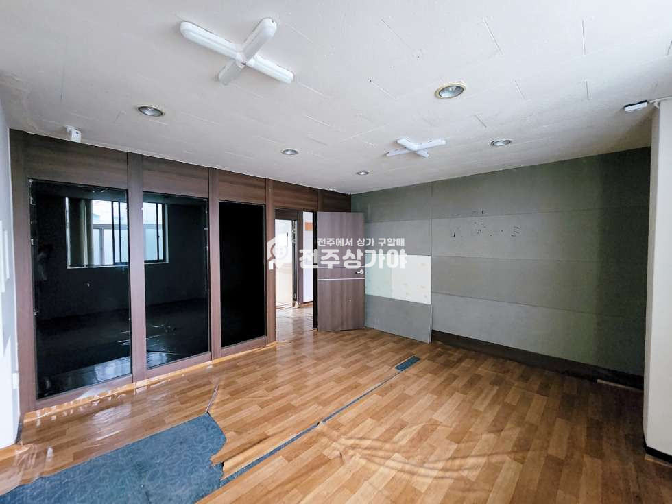 전북 전주완산구 서신동 위치좋고저렴한상가자리보러오세요 월세 매물번호 10146 사진 7