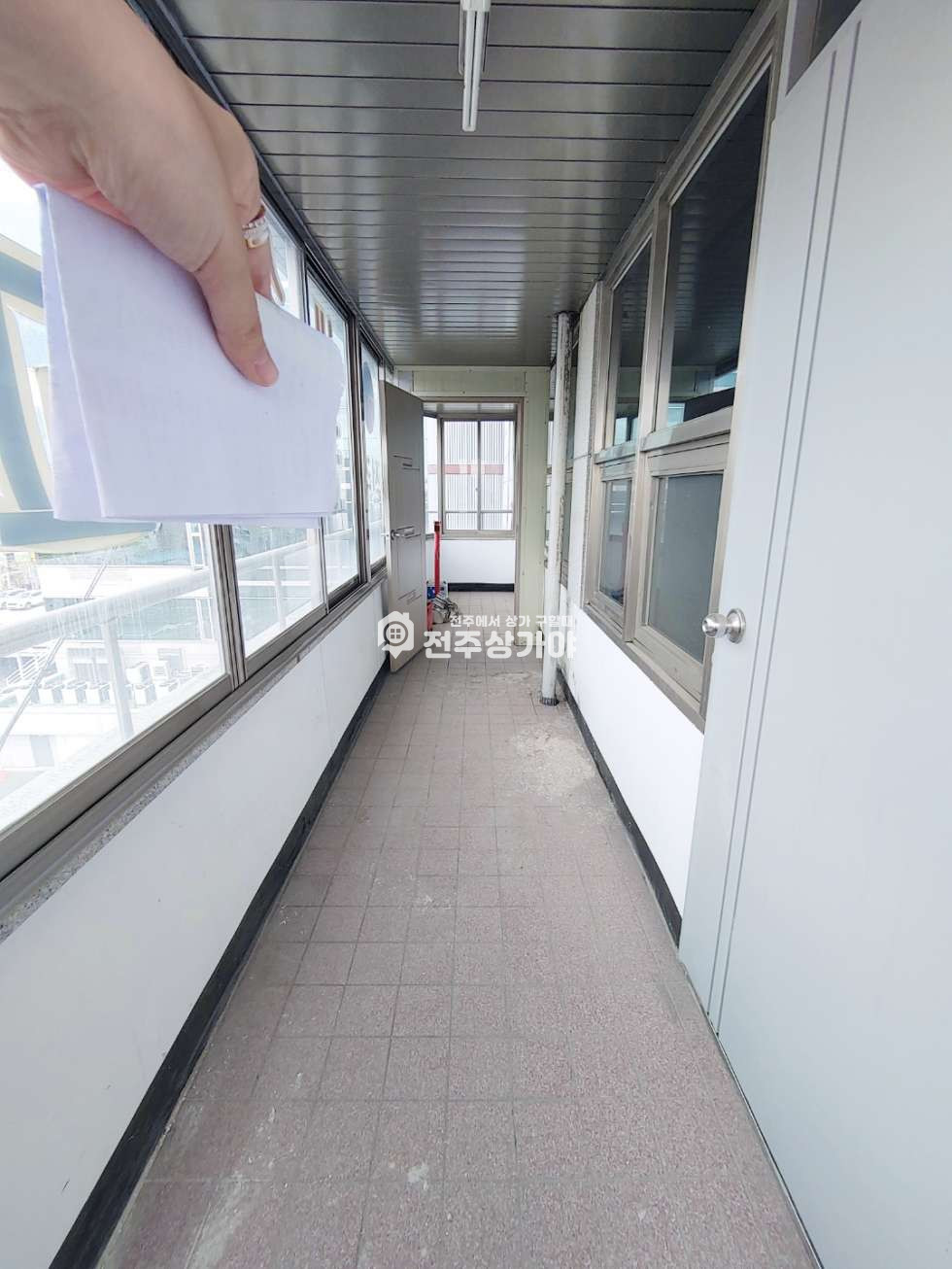 전북 전주완산구 서노송동 대로변깔끔하고넓은매물 월세 매물번호 10083 사진 7
