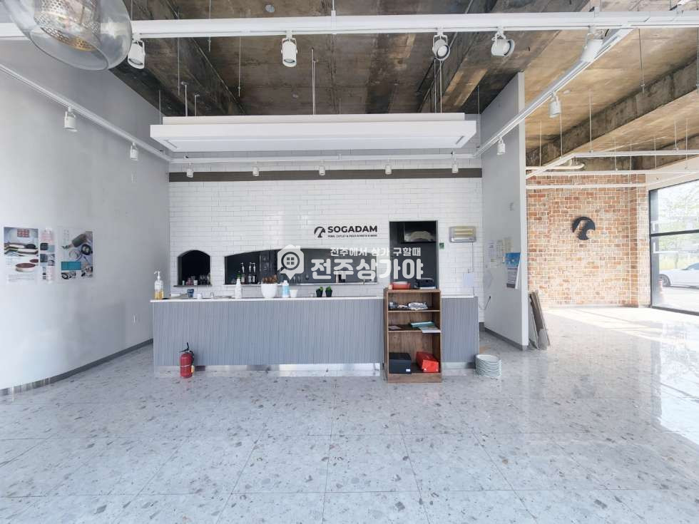 전북 전주완산구 효자동3가 깔끔하고 위치좋은 상가자리 보러오세요 월세 매물번호 10193 사진 3