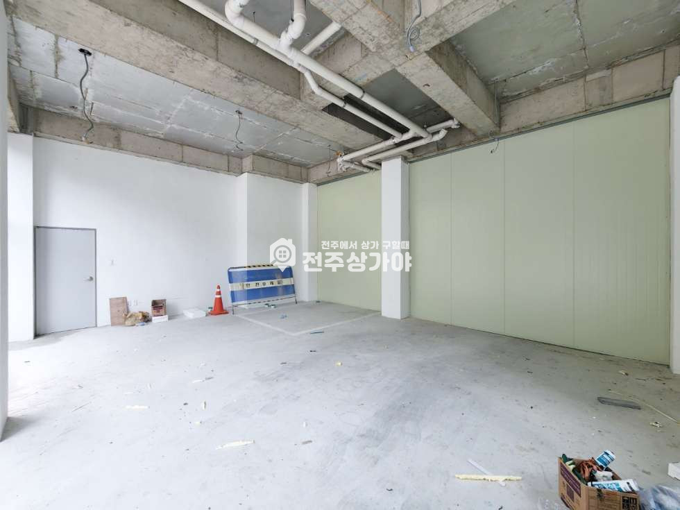 전북 전주완산구 서신동 신축 개방감 좋은 상가 월세 매물번호 10252 사진 4