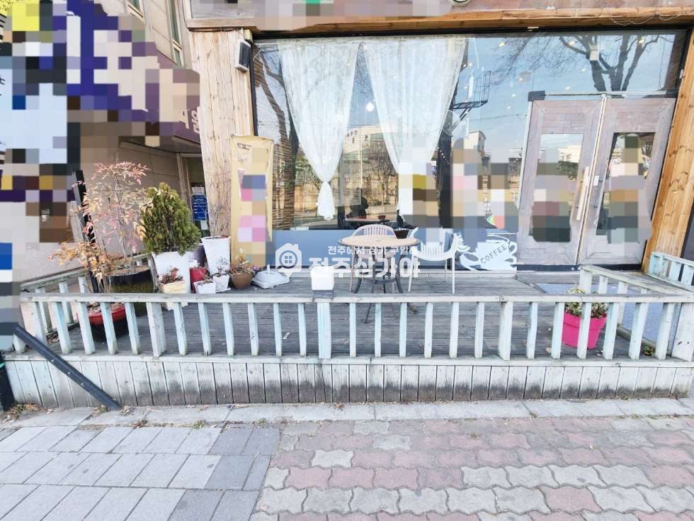 전북 전주덕진구 송천동1가 주건축물제1동 시권 저렴 1층2층 사용 월세 매물번호 10422 사진 2