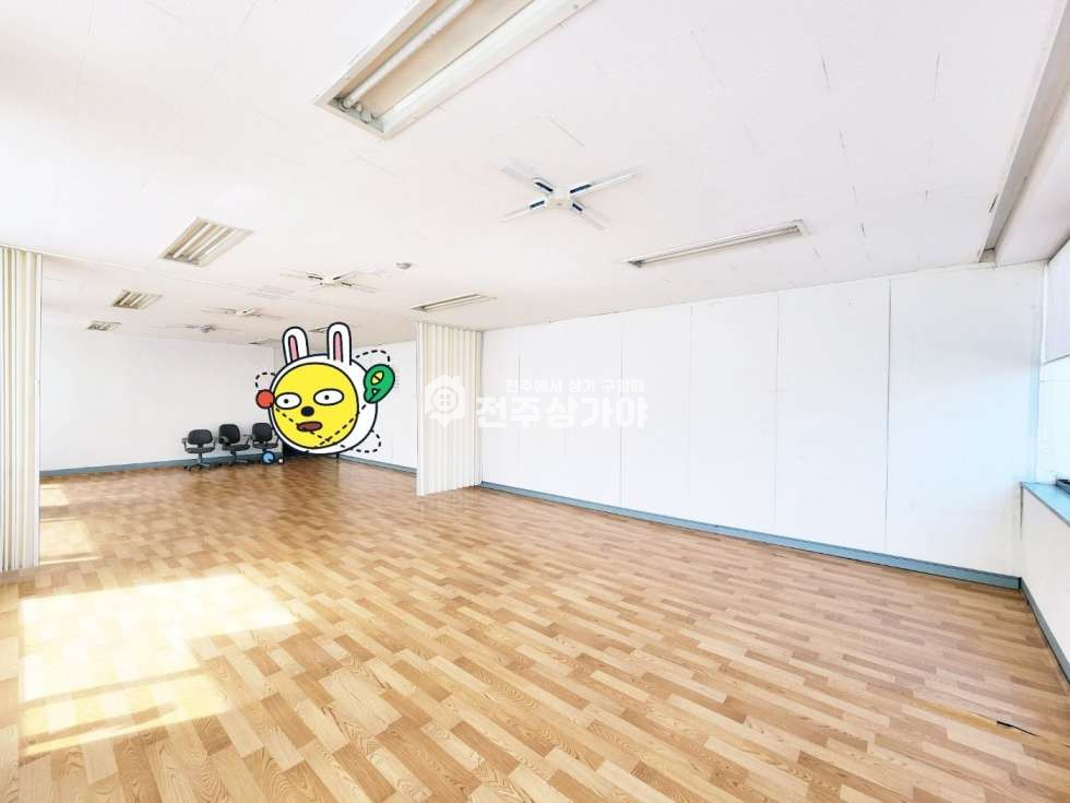 전북 전주완산구 서노송동 큰대로변 홍보성 좋은 사무실 월세 매물번호 10428 사진 3