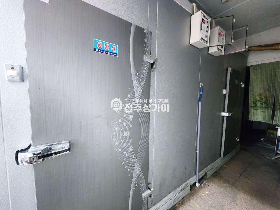 전북 전주완산구 태평동 시장 정육점 자리 최고 월세 매물번호 10627 사진 5