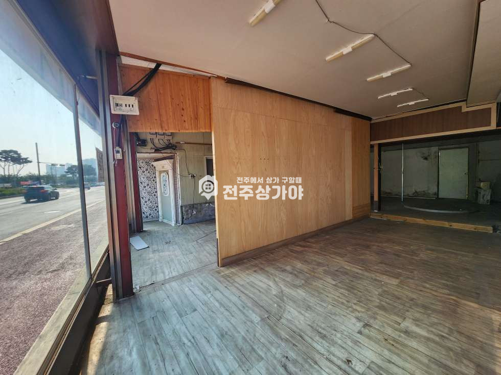 전북 전주덕진구 반월동 전주ic 부근 대로변 홍보성 너무 좋은곳 월세 매물번호 10682 사진 3