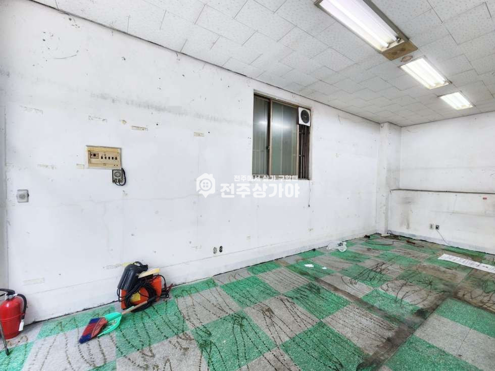 전북 전주완산구 평화동2가 미용실,네일샵, 커피숍, 무인점포, 밀키트 추천 월세 매물번호 10751 사진 3